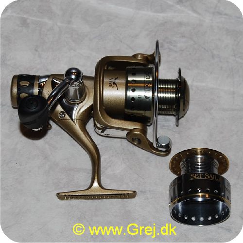 5707549196038 - VI13300  - Viva Set Sail TR3000R - 7+1 BB - 0,20mm/240m - Gammel model orange - Graphite eks. spole - Bagbremse - Gear Ratio: 5.0:1